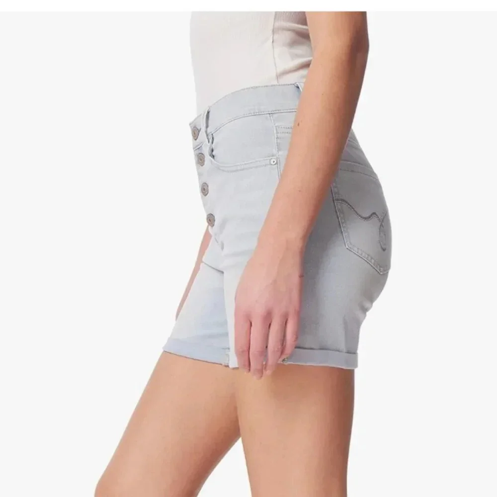 NWT WallFlower Women's Irresistible Denim Shorts High-Rise Insta Soft Ju…